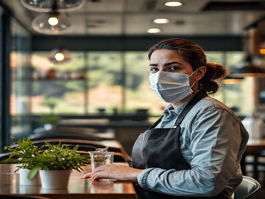 Boas práticas de limpeza com produtos menos agressivos ao meio ambiente