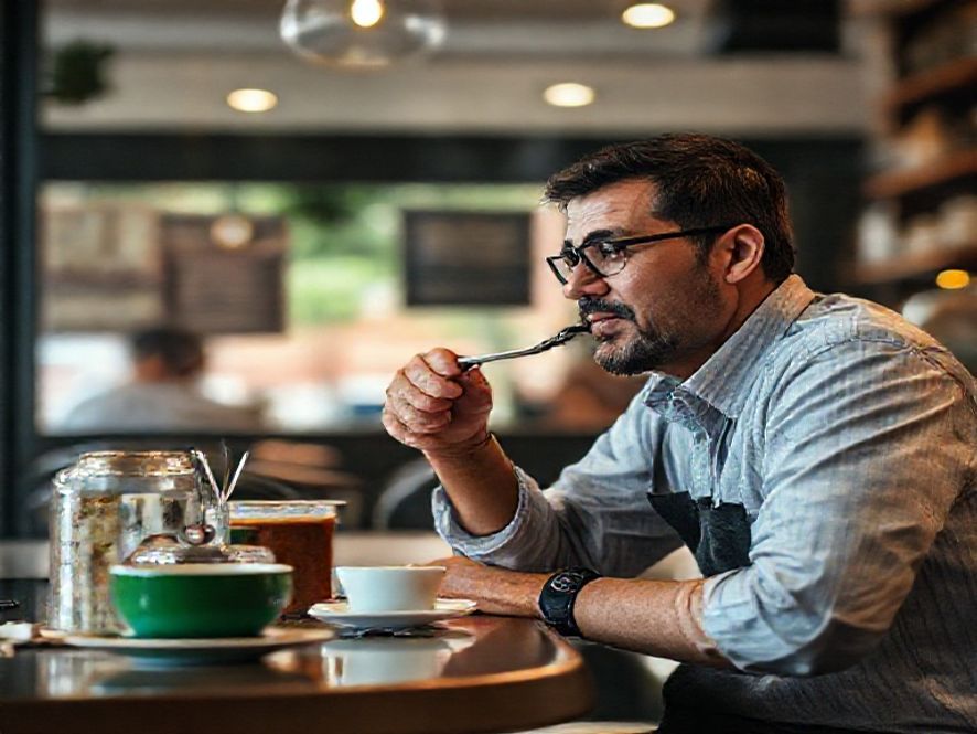 Cardápio por período do dia: organize café, almoço e jantar