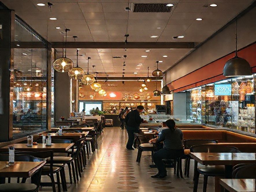 Diferença entre abrir restaurante de rua e em shopping