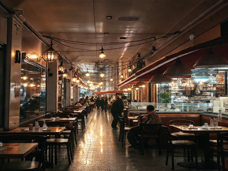 Ponto em cidade litorânea: sazonalidade e localização ideal